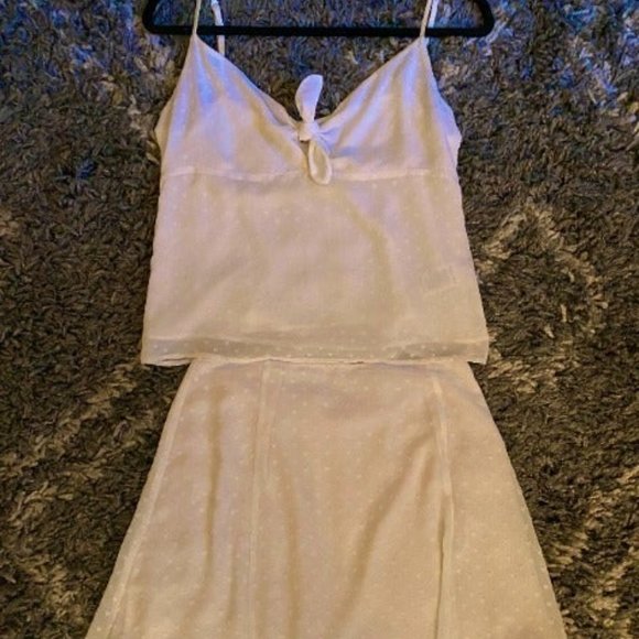 Aritzia Nino Camisole & Kim Skirt Small - Picture 4 of 6